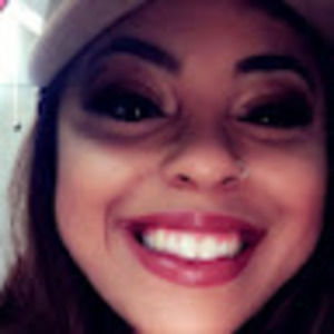 Meet your Posher, Daniellamia.